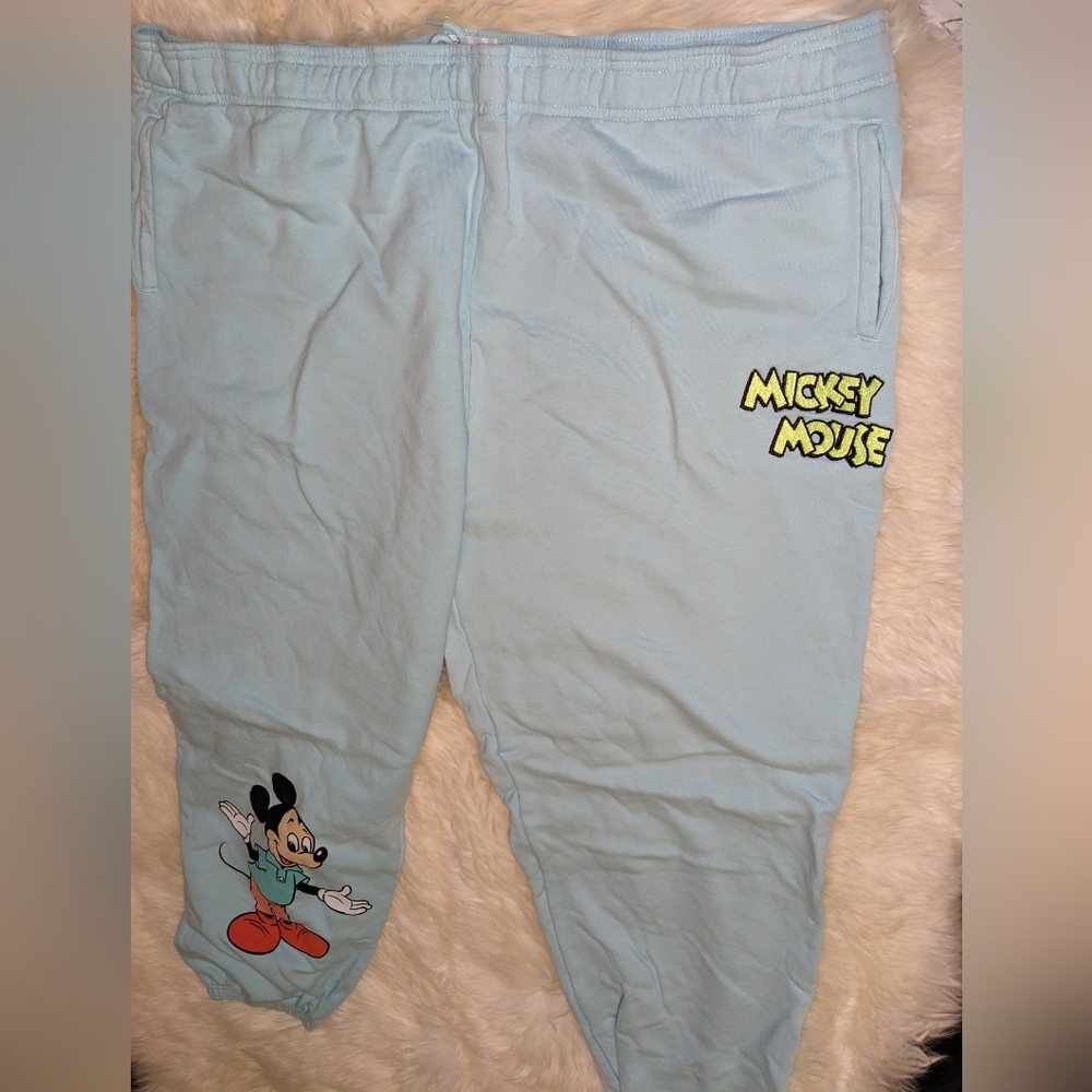Disney sweat pants size 2x turquoise with large Mickey Mouse on leg
